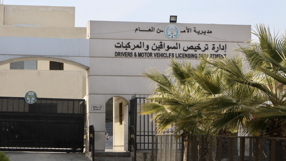 الأمن: لا تغيير على رسوم ترخيص وتسجيل سيارات الركوب الكهربائية