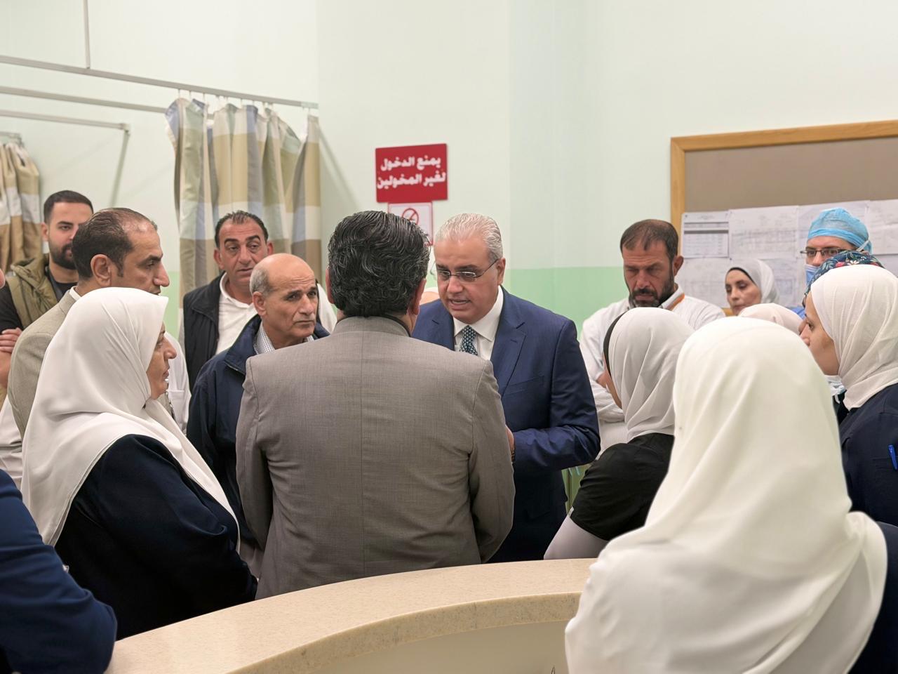 البدور يفتتح وحدة عمليات جراحة الأعصاب وقسم العلاج البيولوجي في البشير