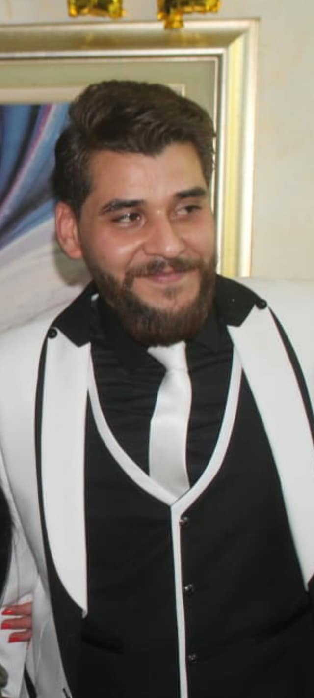 أردني يحدد موعد زفافه باليوم الوطني لقطر وبشائر المصالحة الخليجية 