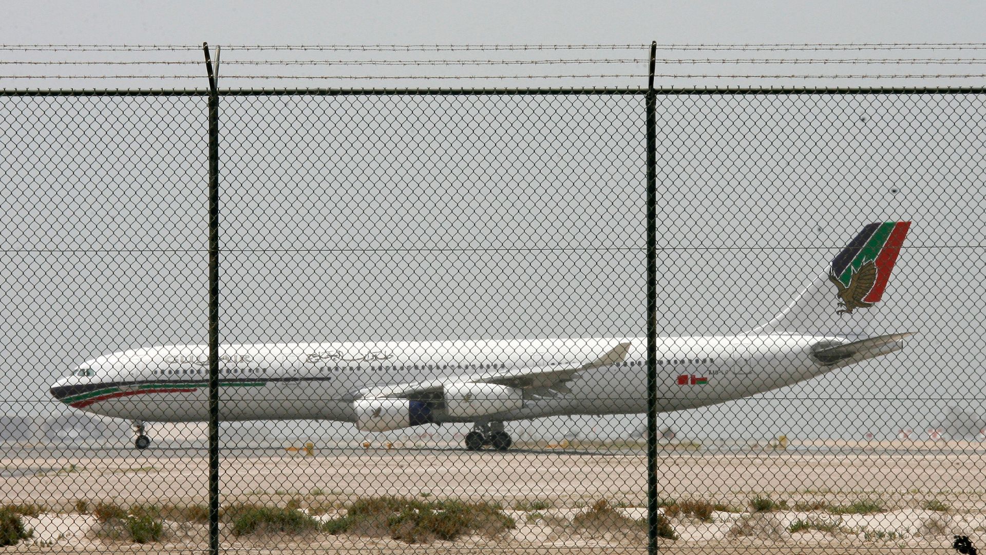  البحرين تنقل طائرات من مطارها الدولي إلى مطارات بديلة