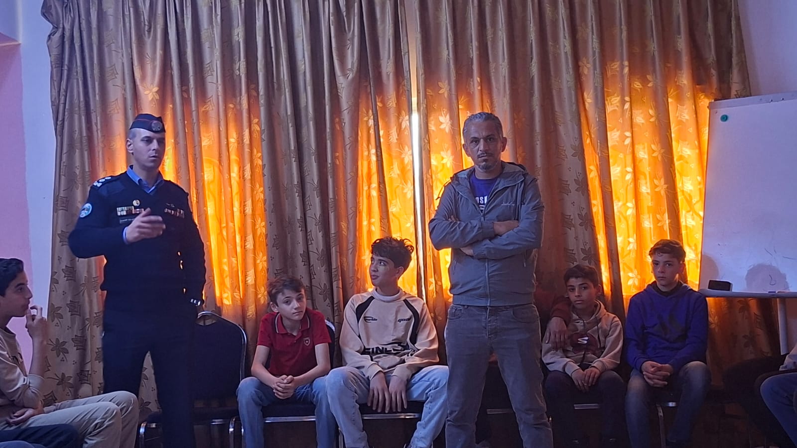 مركز شباب المنشية ينظم ورشة توعوية حول أهمية النظافة