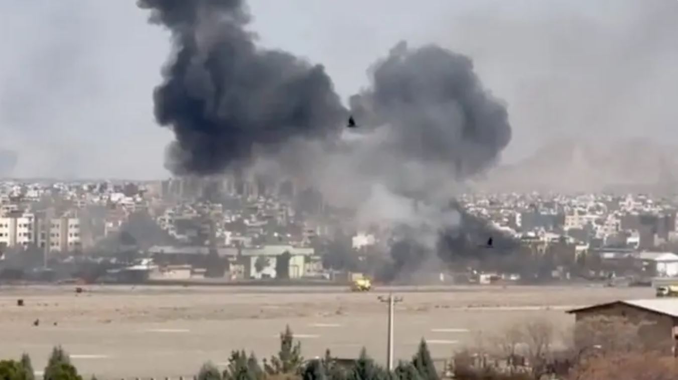 32 يوما للحرب ..  هجمات عنيفة على أصفهان وصواريخ نحو القدس