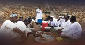 وليمة الموتى ..  أغرب عادة رمضانية في السودان