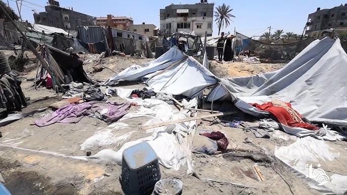 استشهاد 3 فلسطينيين بقصف خيمة نازحين في مواصي خان يونس