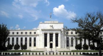 مسؤول أمريكي: الضغوط المصرفية تقرب الولايات المتحدة من الركود