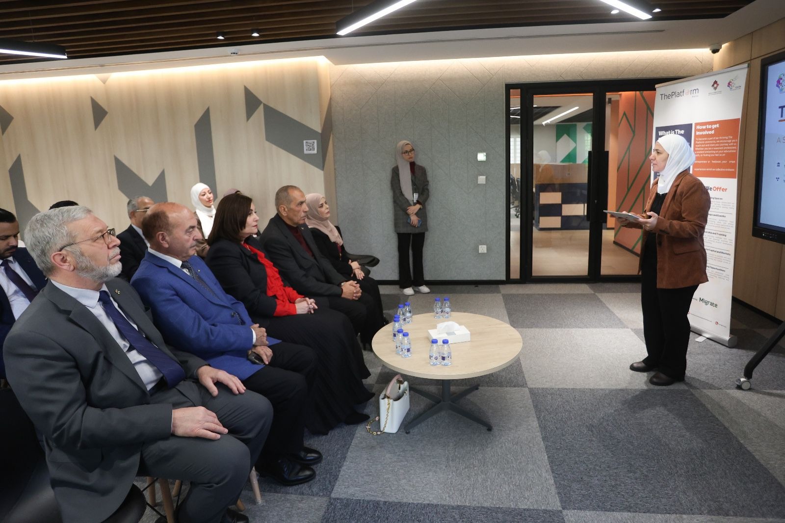  لجنة الحوار الوطني الشبابي في الأعيان تطّلع على استراتيجية محطات المستقبل 