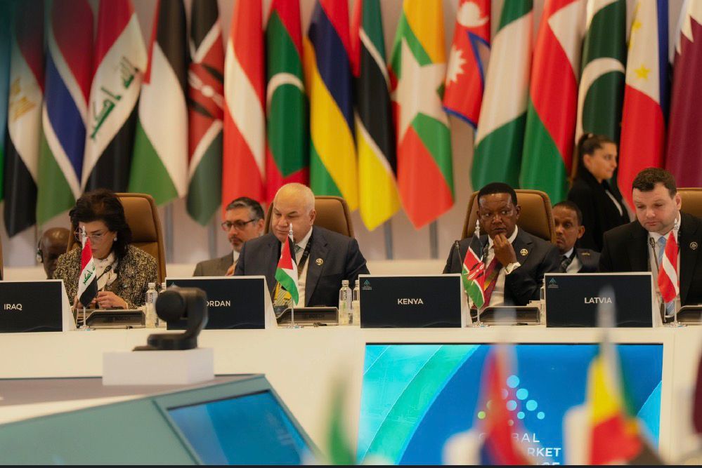 وزير العمل يشارك في المؤتمر الدولي لسوق العمل في الرياض