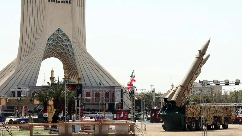 مسؤولون باكستانيون: ترامب قد يأمر بشن هجوم بري على إيران