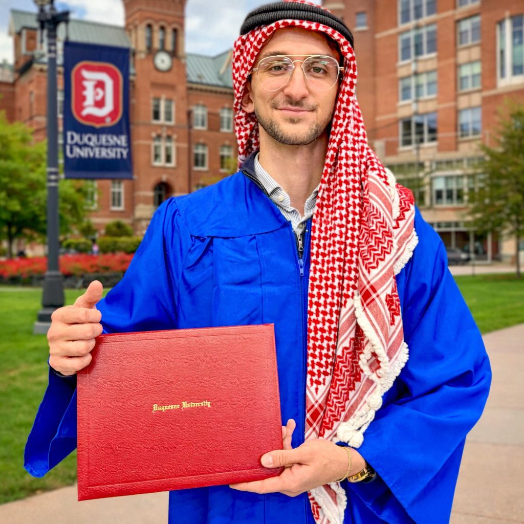 سمير مذيب سمير حداد ..  مبروك التخرج من الولايات المتحدة 