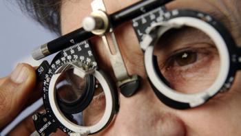 مشاكل البصر قد تزيد من خطر الإصابة بالخرف لدى كبار السن
