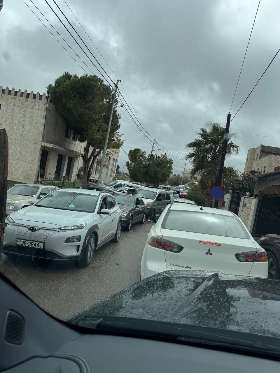 مواطنون ينتقدون ضيق شارع قصر العدل الجديد في السلط