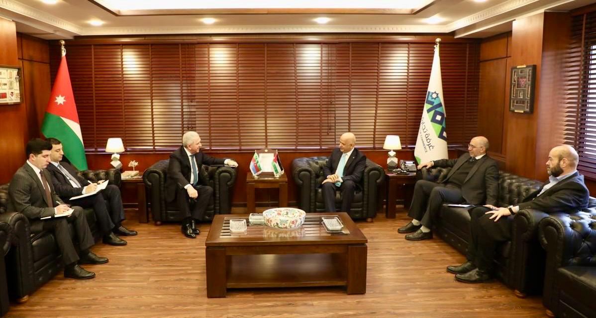 بحث انشاء مجلس أعمال أردني - أذري مشترك