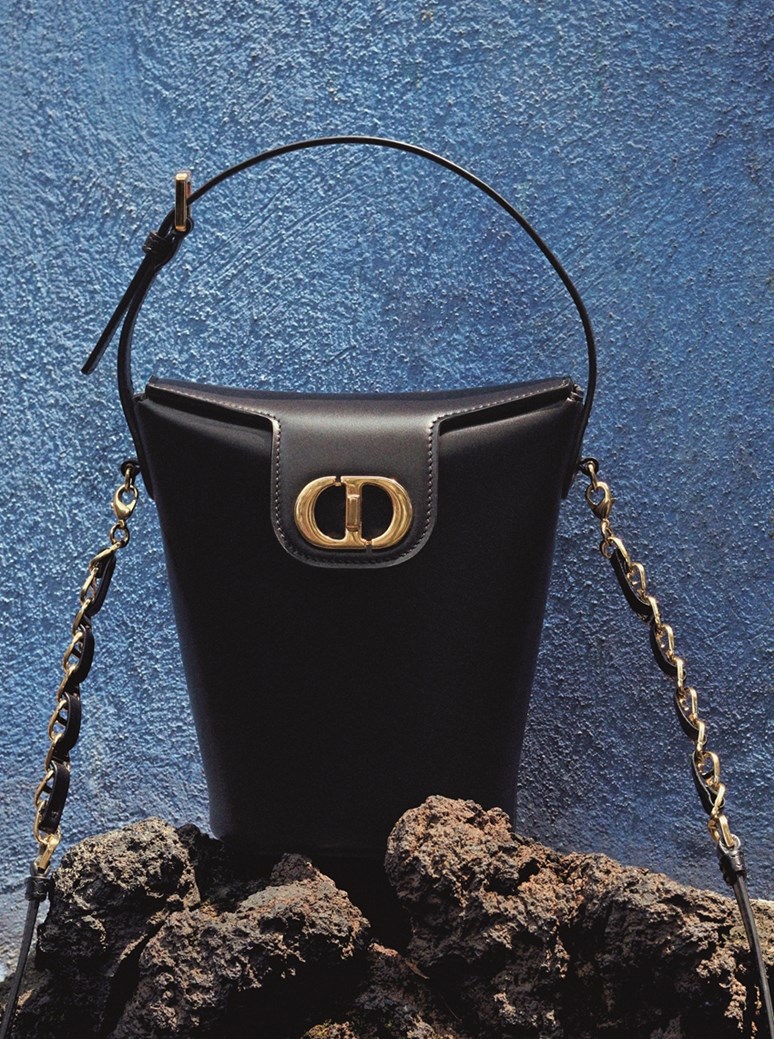 Choosing the Perfect Luxury Handbag A Guide World Today News