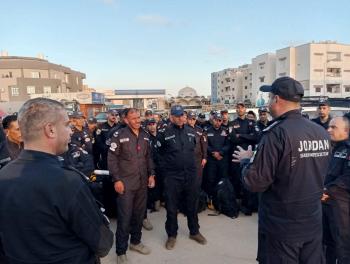 فريق البحث والإنقاذ الأردن يبدأ عمله لمساعدة المتضررين في ليبيا 