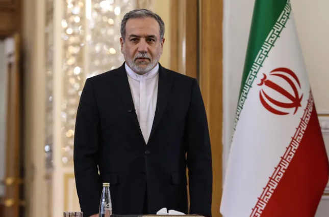 عراقجي:  كنا قريبين من اتفاق مع الأميركيين قبل تغيير المواقف