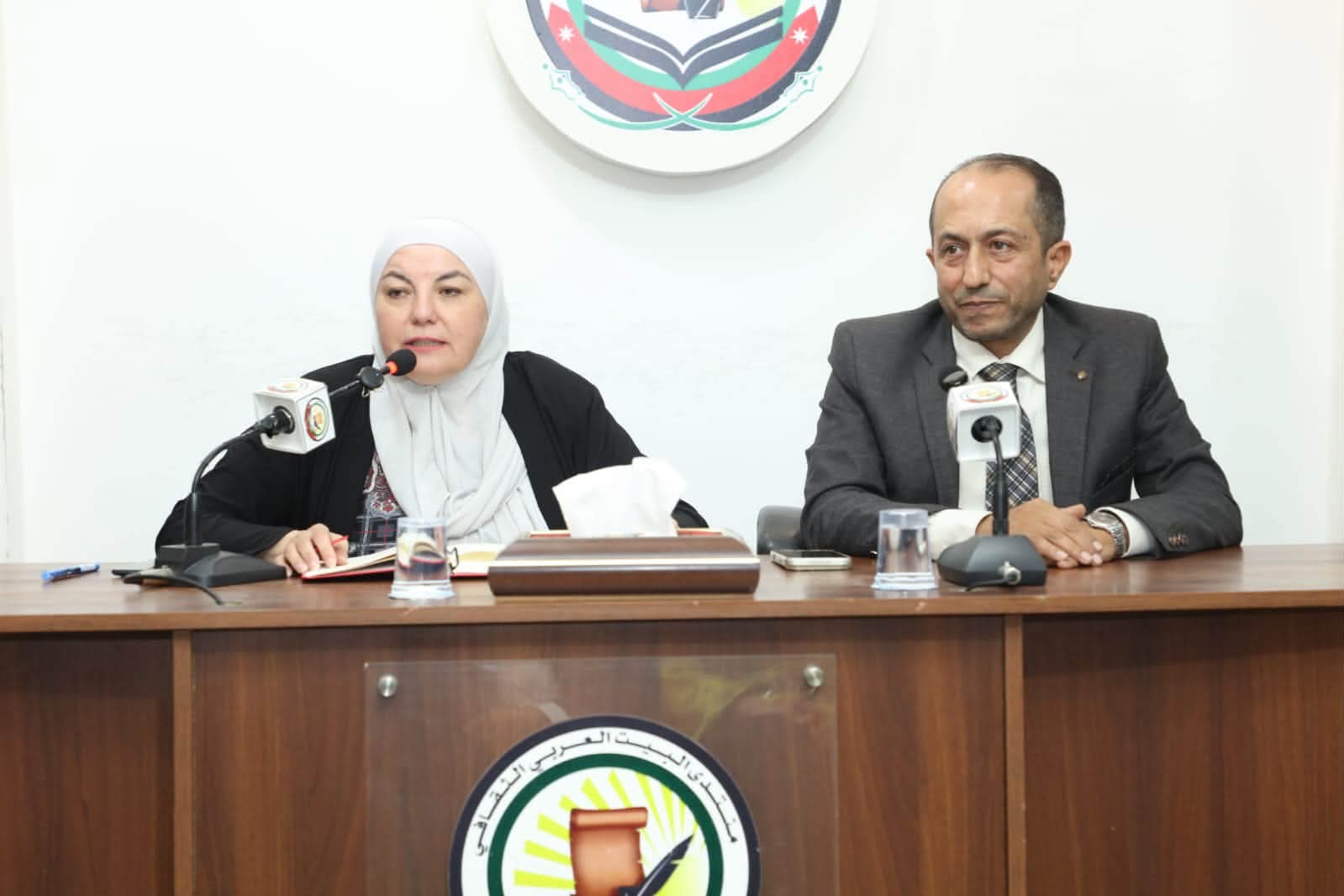 البيت العربي ينظم محاضرة حول السردية السياحية والتراثية والأثرية في الأردن 