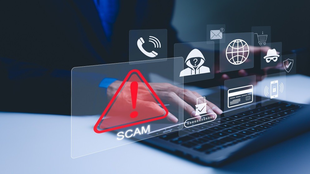 الأمن يحذر من التعامل مع الروابط والتطبيقات الوهمية 