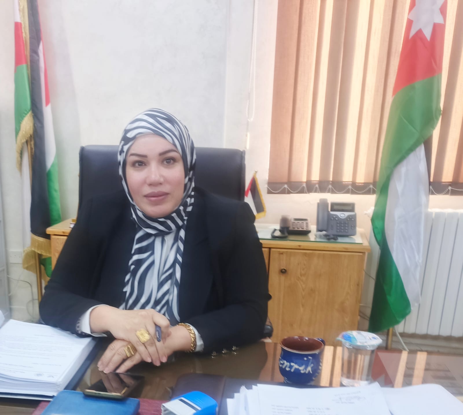 الشطناوي تترأس اجتماع تنسيقي لمبادرة ارسم ابتسامة وعلّم حرف