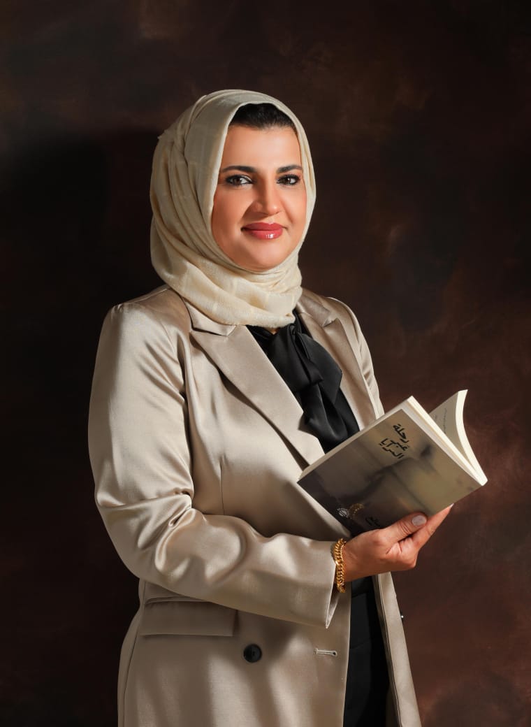 مها صالح تصدر كتابها الجديد رحلة عبر المرايا حول القضايا العربية والاجتماعية