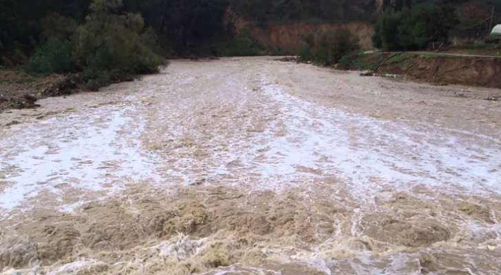 سلطة وادي الاردن تعلن الطوارئ المتوسطة وتحذر من السيول