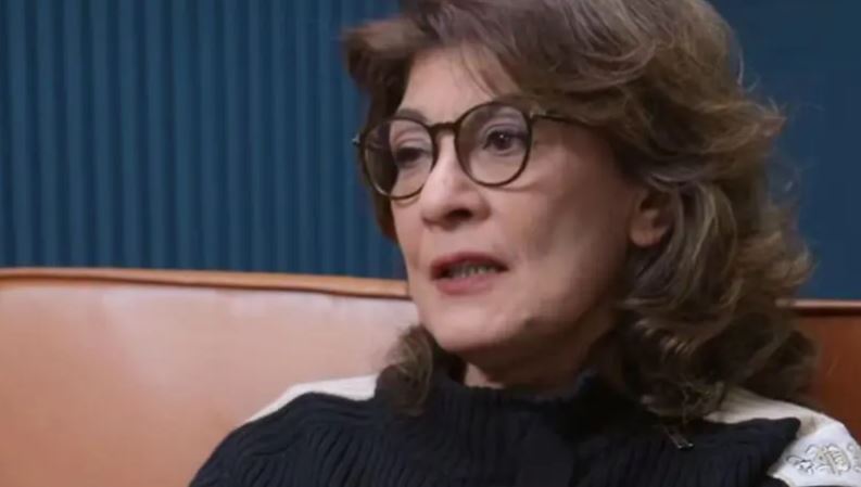 سماح أنور تشكو حجزها تعسفياً بوحدة مرور ..  والسلطات تؤكد: لا تمييز