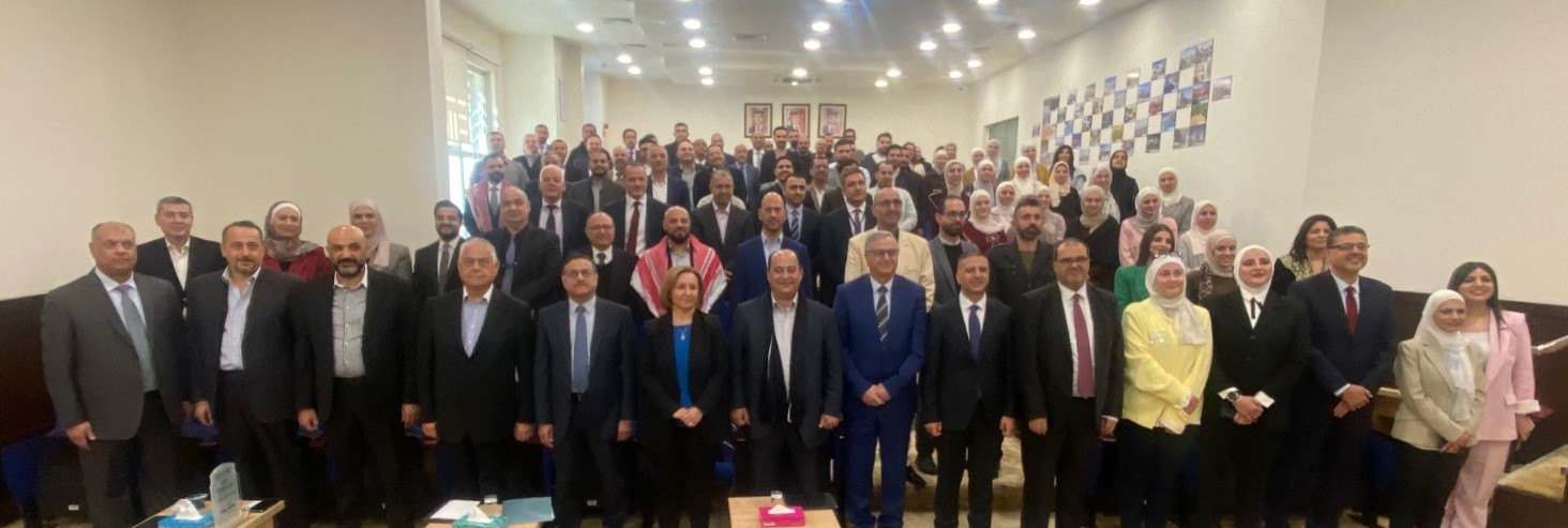 صندوق استثمار أموال الضمان يحتفي بعيد ميلاد الملك وذكرى الوفاء والبيعة