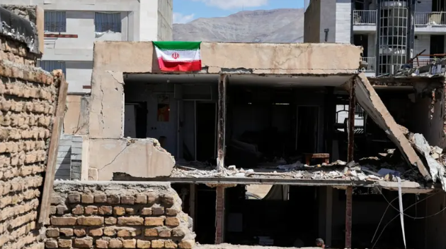 الحرب تتواصل في إيران ..  انفجارات في طهران وتحليق مكثف للمقاتلات