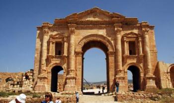 أكثر من 15 ألف موقع أثري وتراثي أردني مسجّل في دائرة الآثار العامة