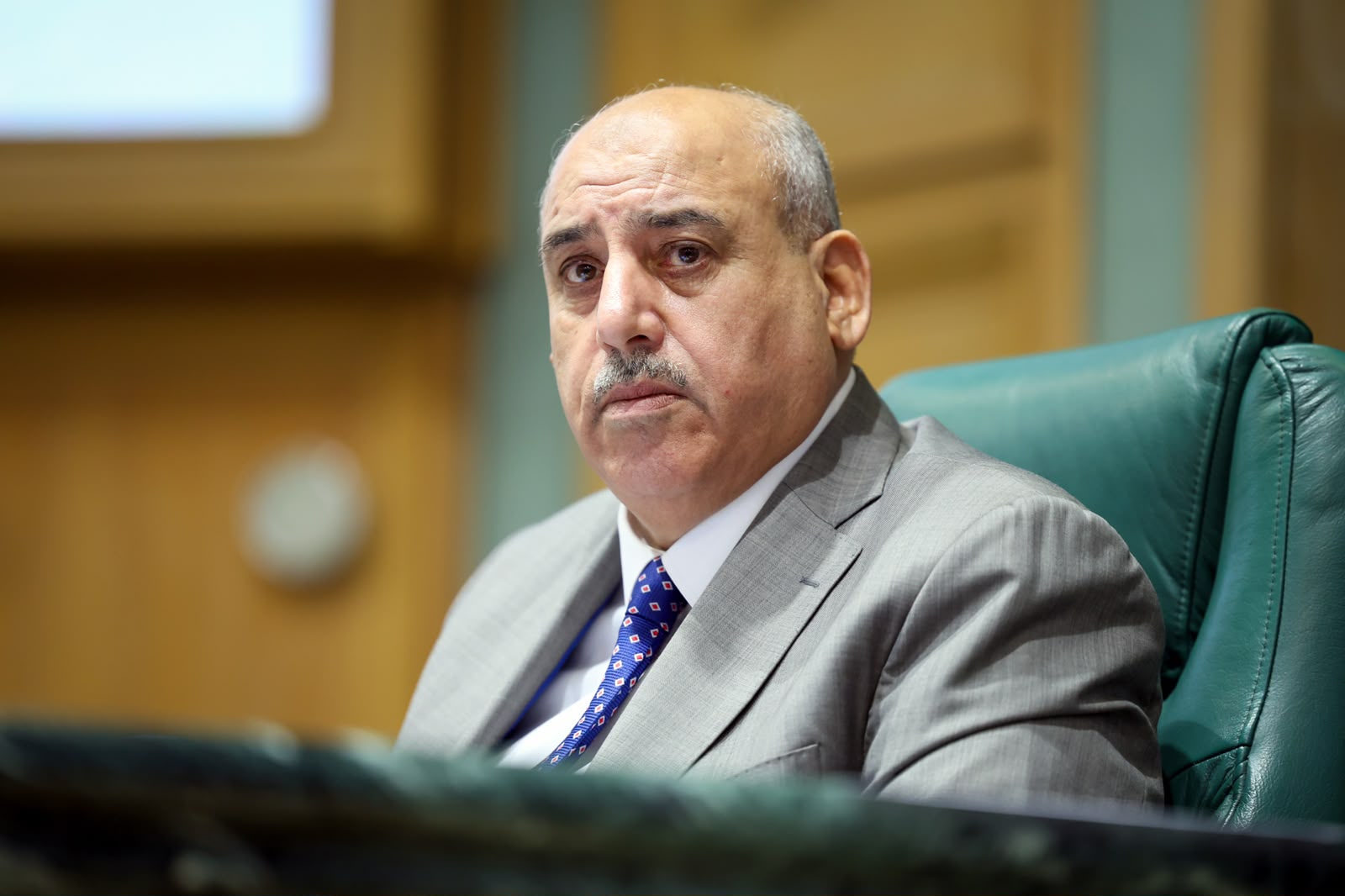 القاضي يهنئ المعلمين بيومهم العالمي ويثمن الزيارة الملكية لمدرسة في العقبة