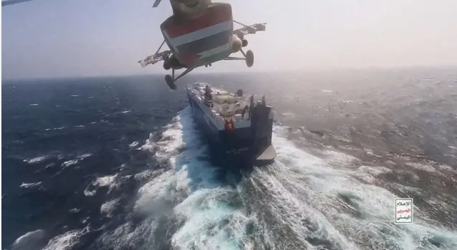 رويترز: الحوثيون مستعدون لمساندة إيران في الحرب 