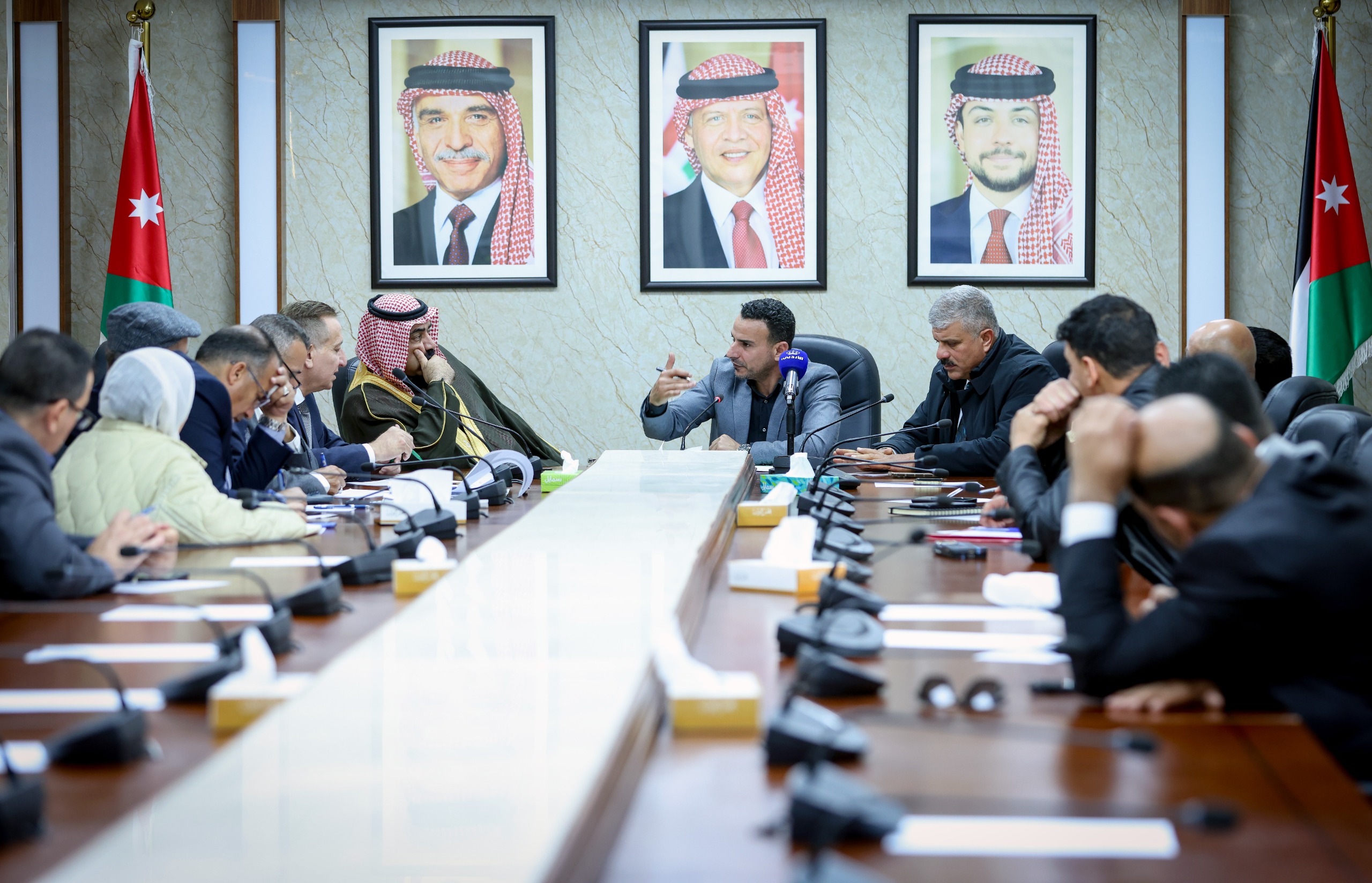 الزراعة النيابية  تبحث استدامة الأمن الغذائي ودعم المزارعين