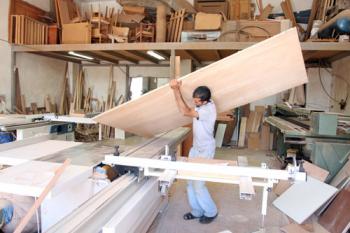 انخفاض عدد منشآت الصناعات الخشبية في الأردن خلال آخر 5 سنوات