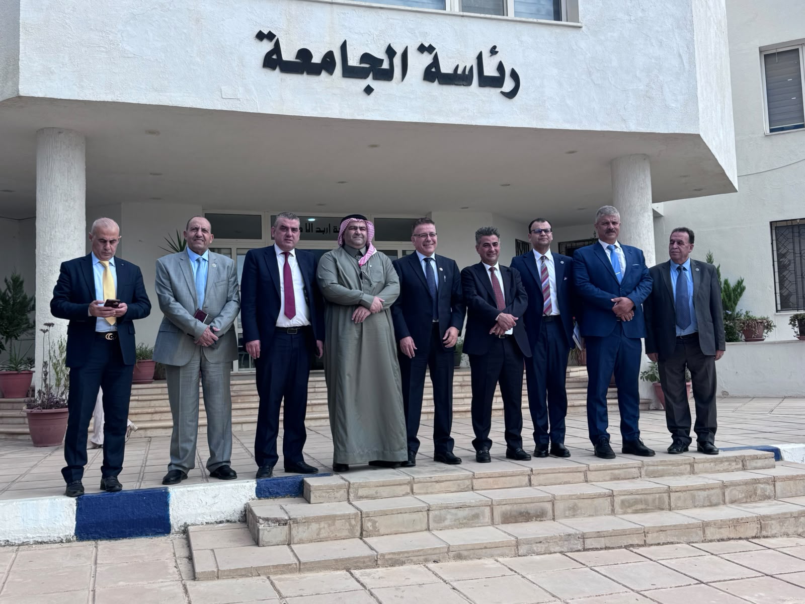 لجنة الاقتصاد الرقمي والريادة النيابية تَزور جامعة إربد الأهلية وتؤكد متابعة تحديات الجامعات وتَعزيز التعليم التقني