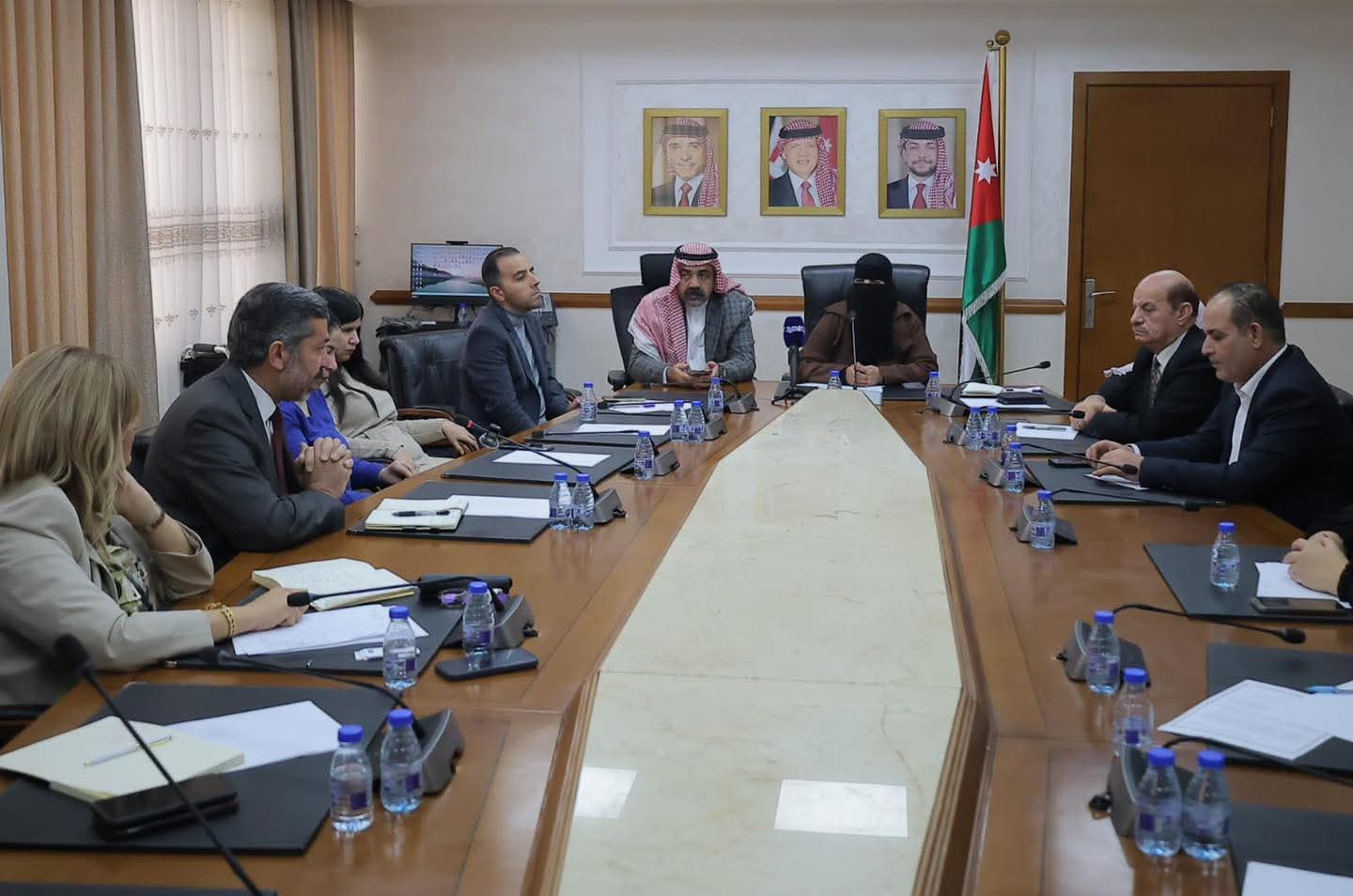 المرأة النيابية تؤكد أهمية تمكين النساء ذوات الإعاقة 