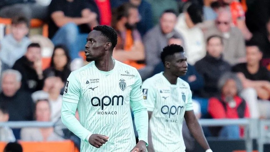 موناكو يتلقى خسارته الأولى بالدوري الفرنسي ويخسر الصدارة