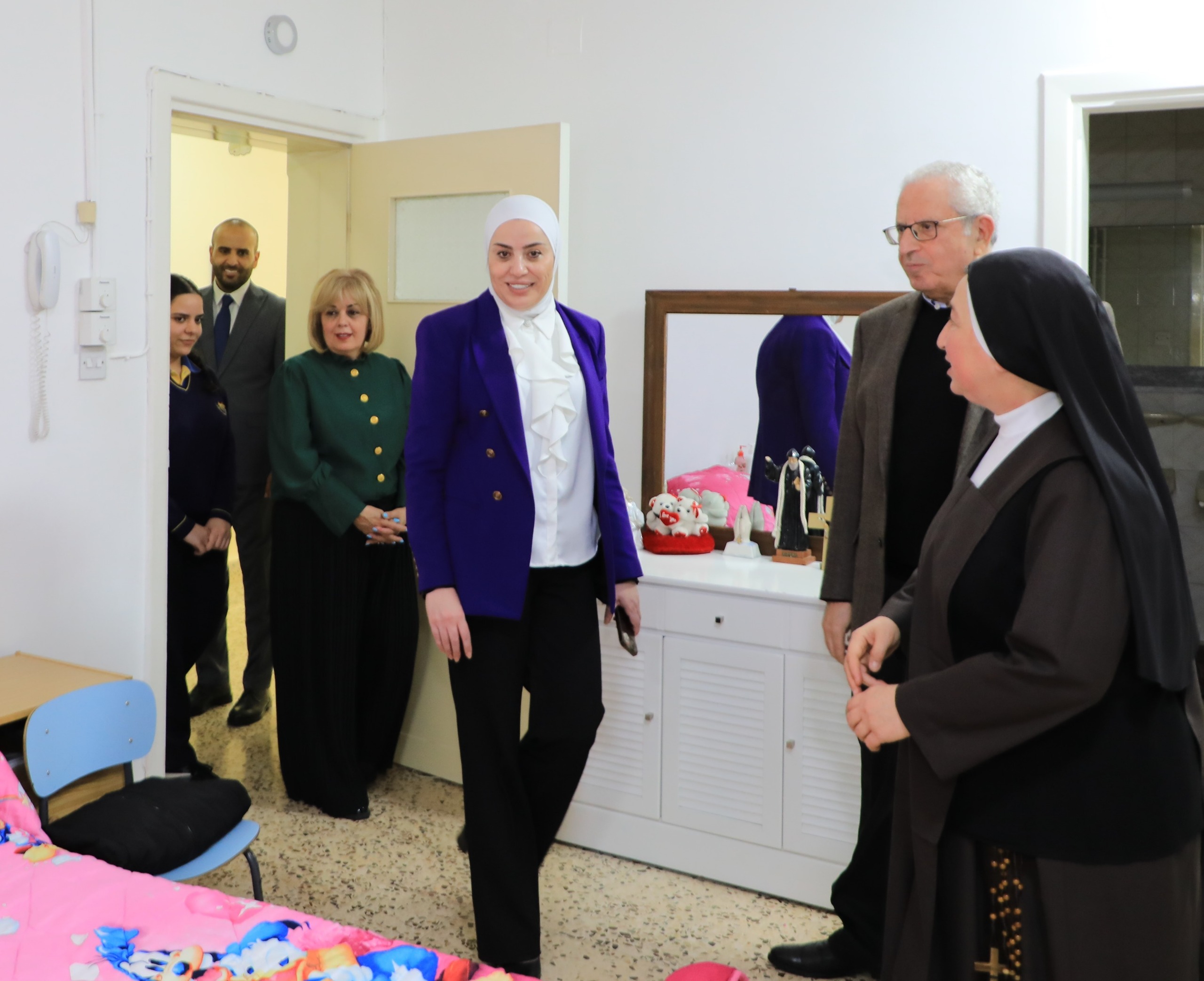 بني مصطفى تزور جمعية مار منصور ودار الاطفال وتطلع على خدماتها