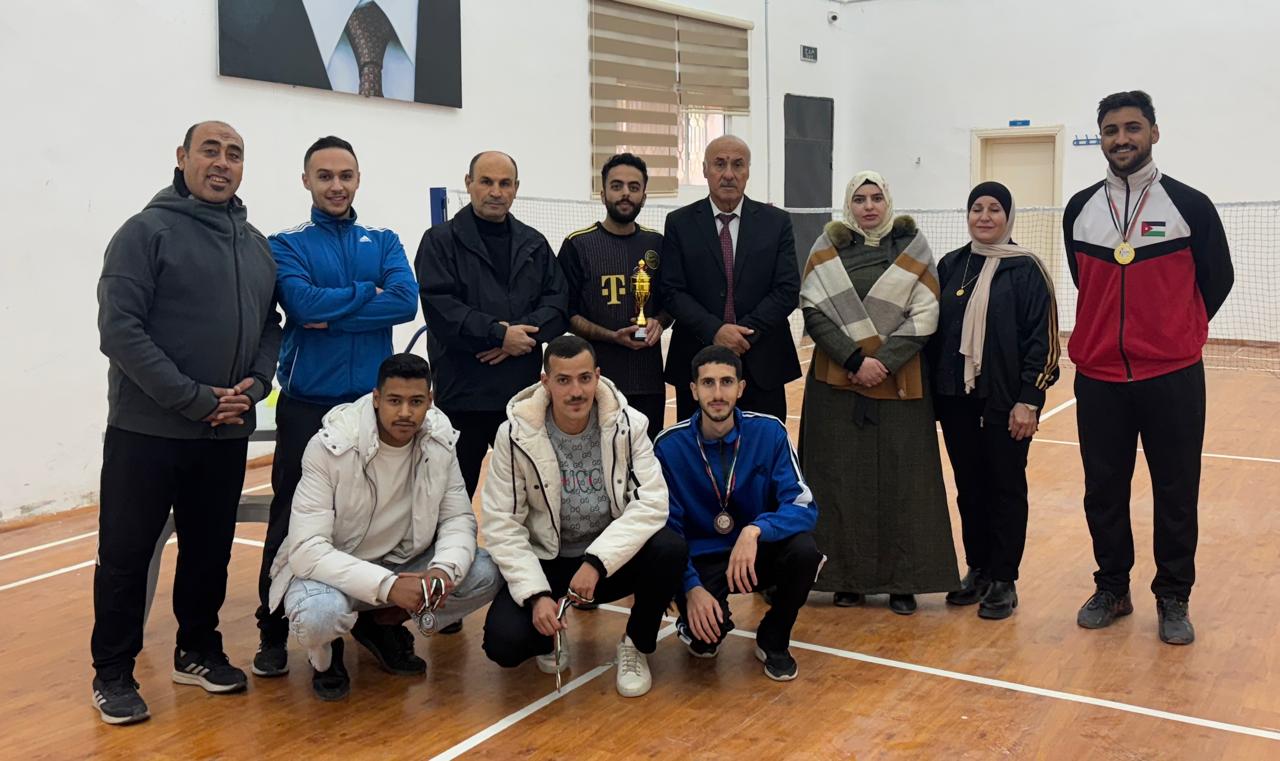جامعة إربد الأهلية تُكرّم الفائزين في بطولتين تنشيطتين في لعبة الريشة الطائرة