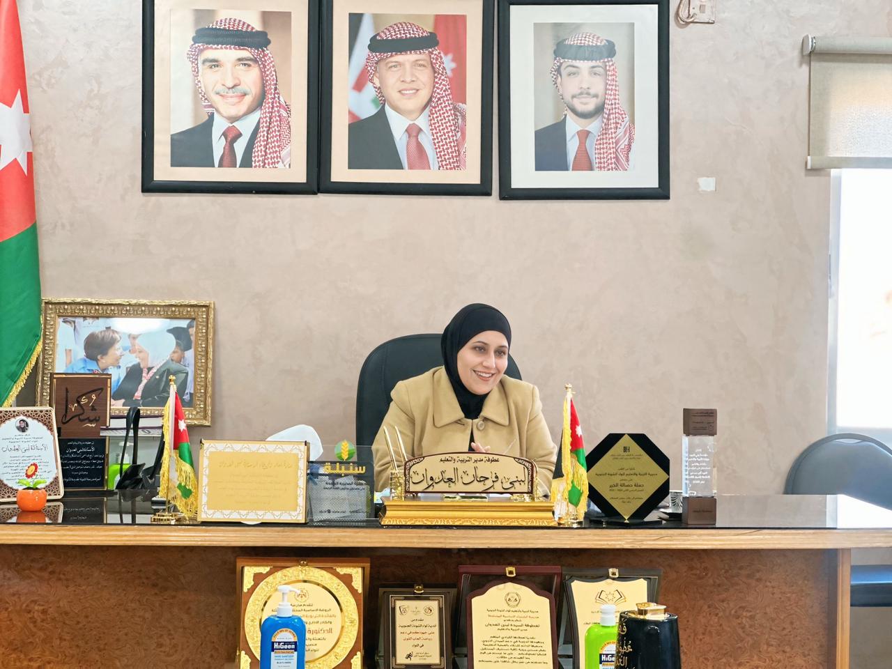 العدوان تعقد اجتماعاً لرؤساء الأقسام في تربية الشونة الجنوبية 