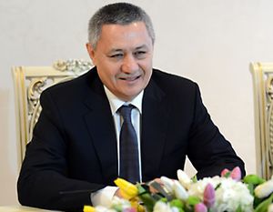 رستم عظيموف