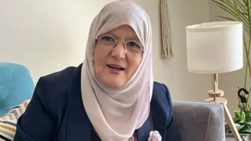 شمس البارودي تتمسك بفيديوهاتها رغم هجوم أهل الشر