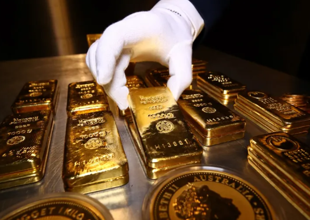 أسعار الذهب ترتفع 2.2% عالميًا ..  والأونصة تتجاوز 4760 دولارًا 