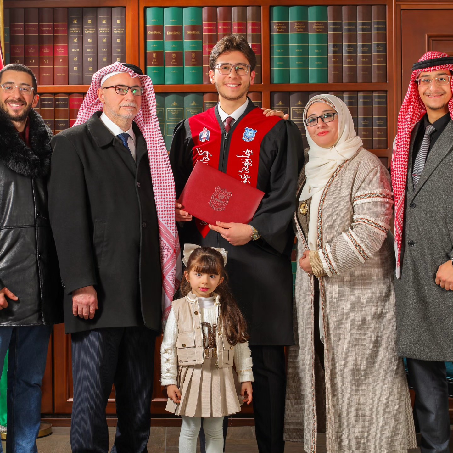 آدم عودة الله محمود الحديدي ..  مبارك التخرج 