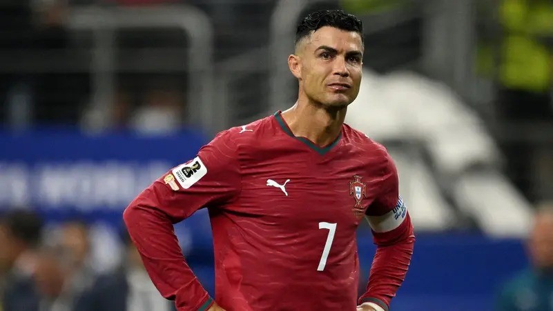 صحيفة أو جوغو: رونالدو لن يعود إلى المنتخب مجدداً