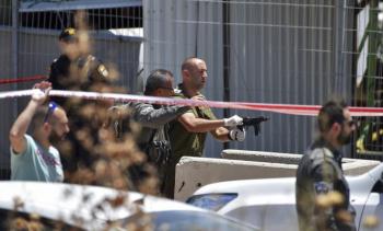 استشهاد شاب فلسطيني وإصابة آخرين باشتباك مسلح بنابلس
