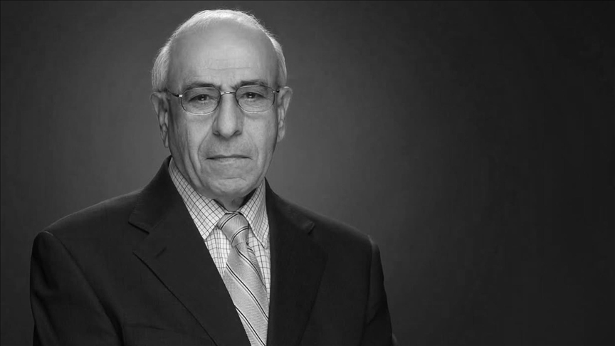 الحكومة تنعى الإعلامي جميل عازر 