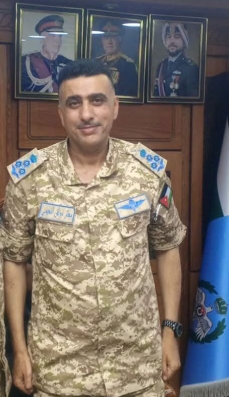 النعيمات يهنئون العميد الركن معتز موفق النعيمي بمناسبة الترفيع