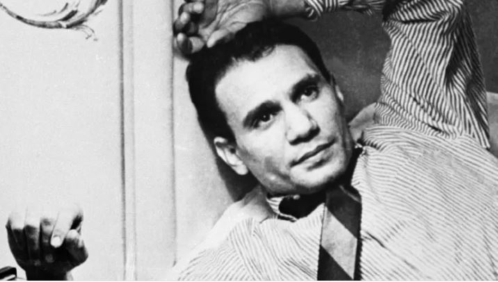 لم تفارقه طيلة مرضه ..  رسالة بخط عبدالحليم تنشر لأول مرة