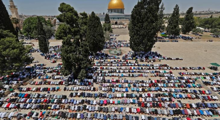 75 ألفًا يؤدون صلاة الجمعة في المسجد الأقصى