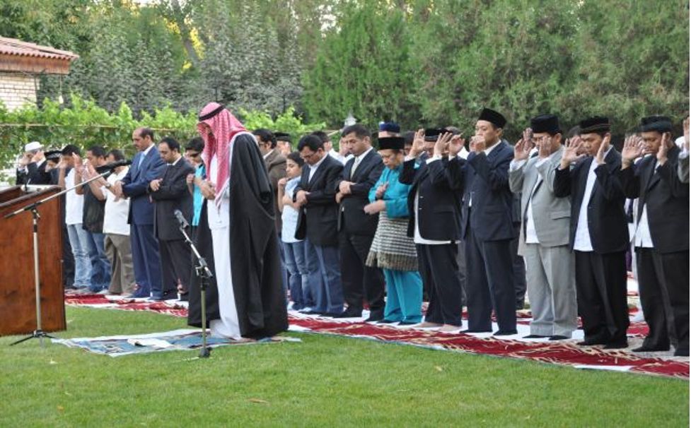 محبةُ الله بين صدقِ التوبة وأخلاقِ الدبلوماسية وخطرِ النفاق 