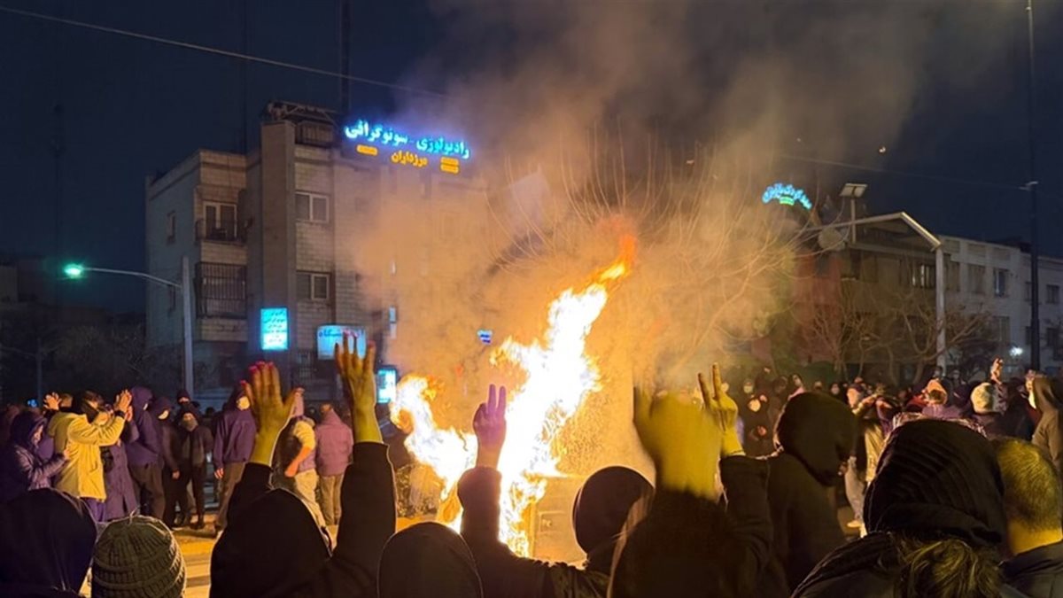 مقتل مواطن كندي في احتجاجات إيران